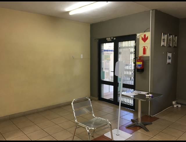 728M² WAREHOUSE TO LET IN RIVERHORSE VALLEY